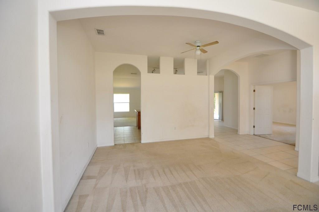 22 Riverside Lane Palm Coast, FL 32164 - Photo 5 of 47 Gallery Image 5