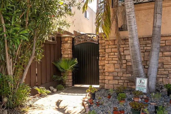 $399,000 | 4054 Florida Street, Unit 6, San Diego, CA 92104