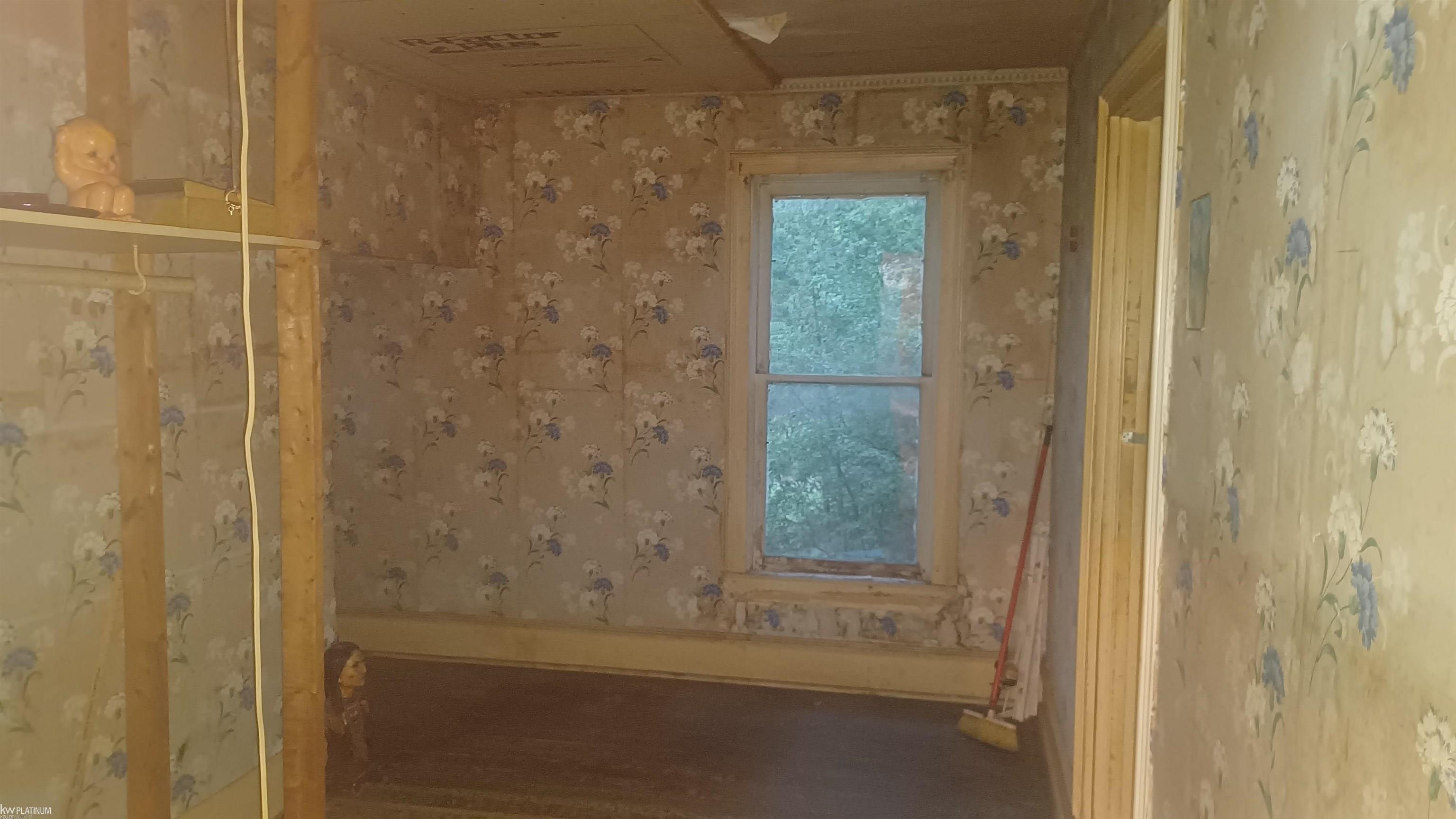 81100 Durfee Road Memphis, MI 48041 - Photo 19 of 24 50120506-18.JPG