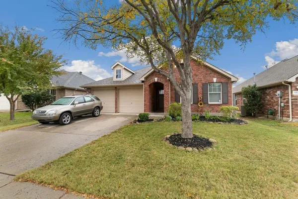 $2,550 | 2832 Evening Mist Drive, Little Elm, TX 75068