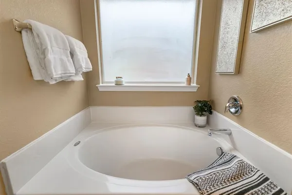 $2,550 | 2832 Evening Mist Drive, Little Elm, TX 75068