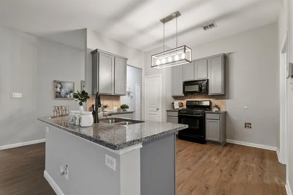 $2,550 | 2832 Evening Mist Drive, Little Elm, TX 75068