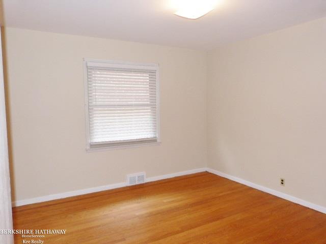 482 Lexington Road Grosse Pointe Farms, MI 48236 - Photo 16 of 25