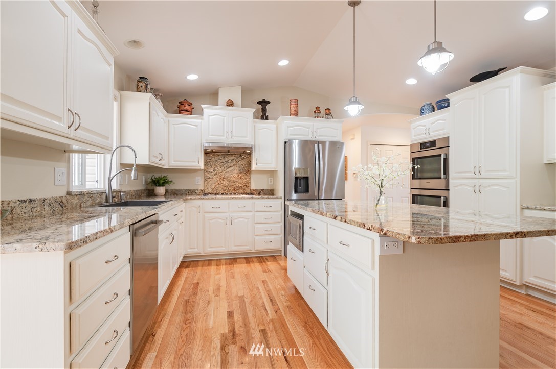 8173 Chehalis Road Blaine, WA 98230 - Photo 4 of 40 Gallery Image 4