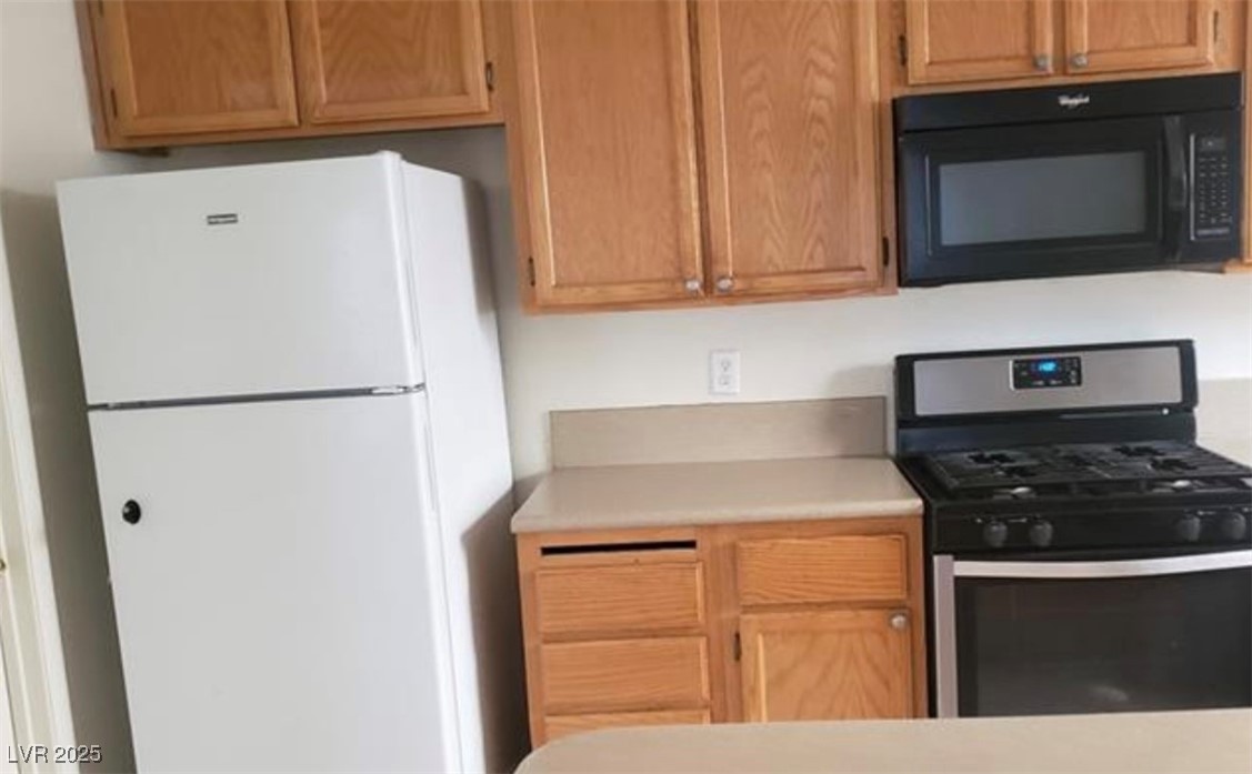 970 Flapjack Drive Henderson, NV 89014 - Photo 5 of 51