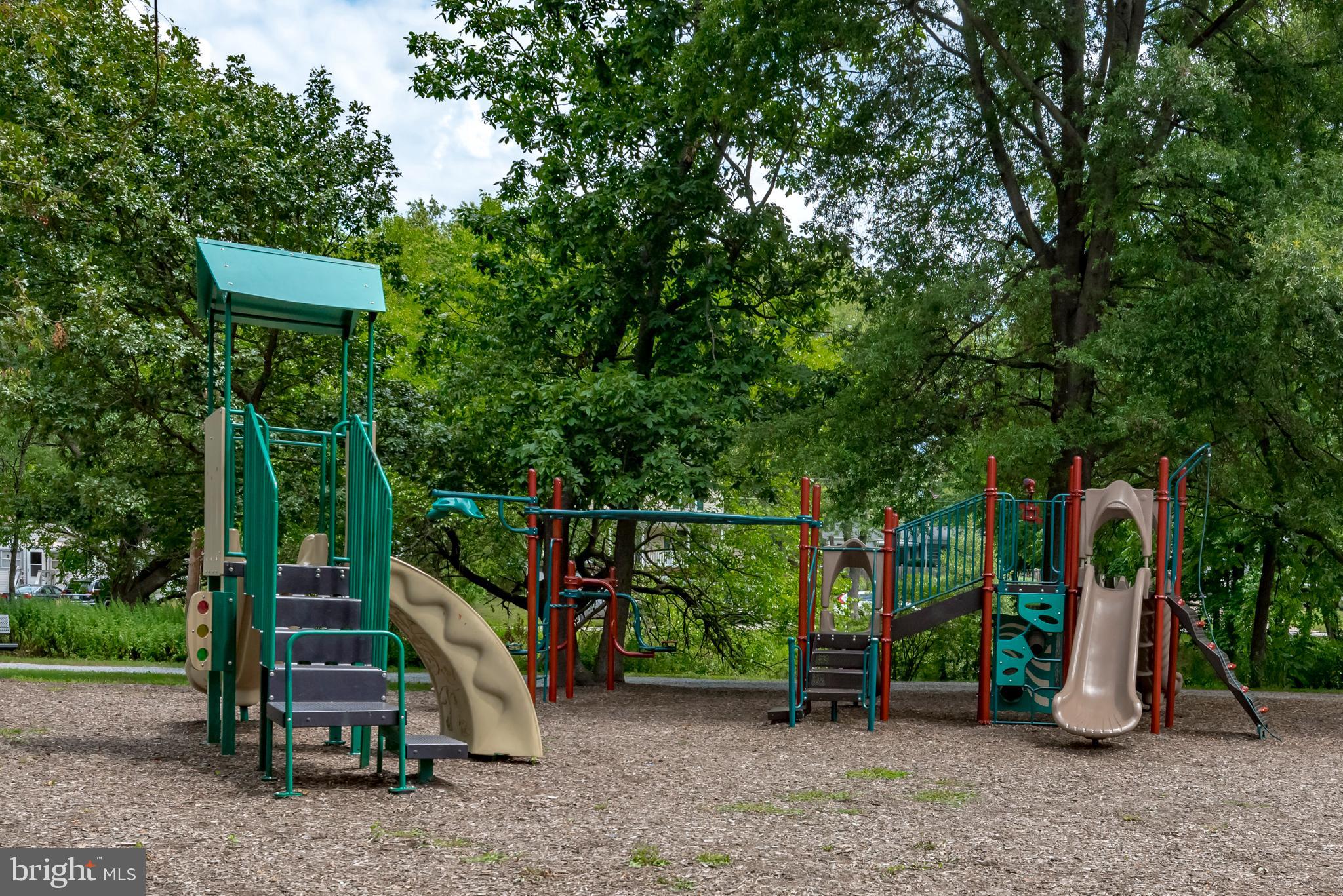 1505 Grange Road Edgewater, MD 21037 - Photo 45 of 45 a view of outdoor space with deck and entertaining space