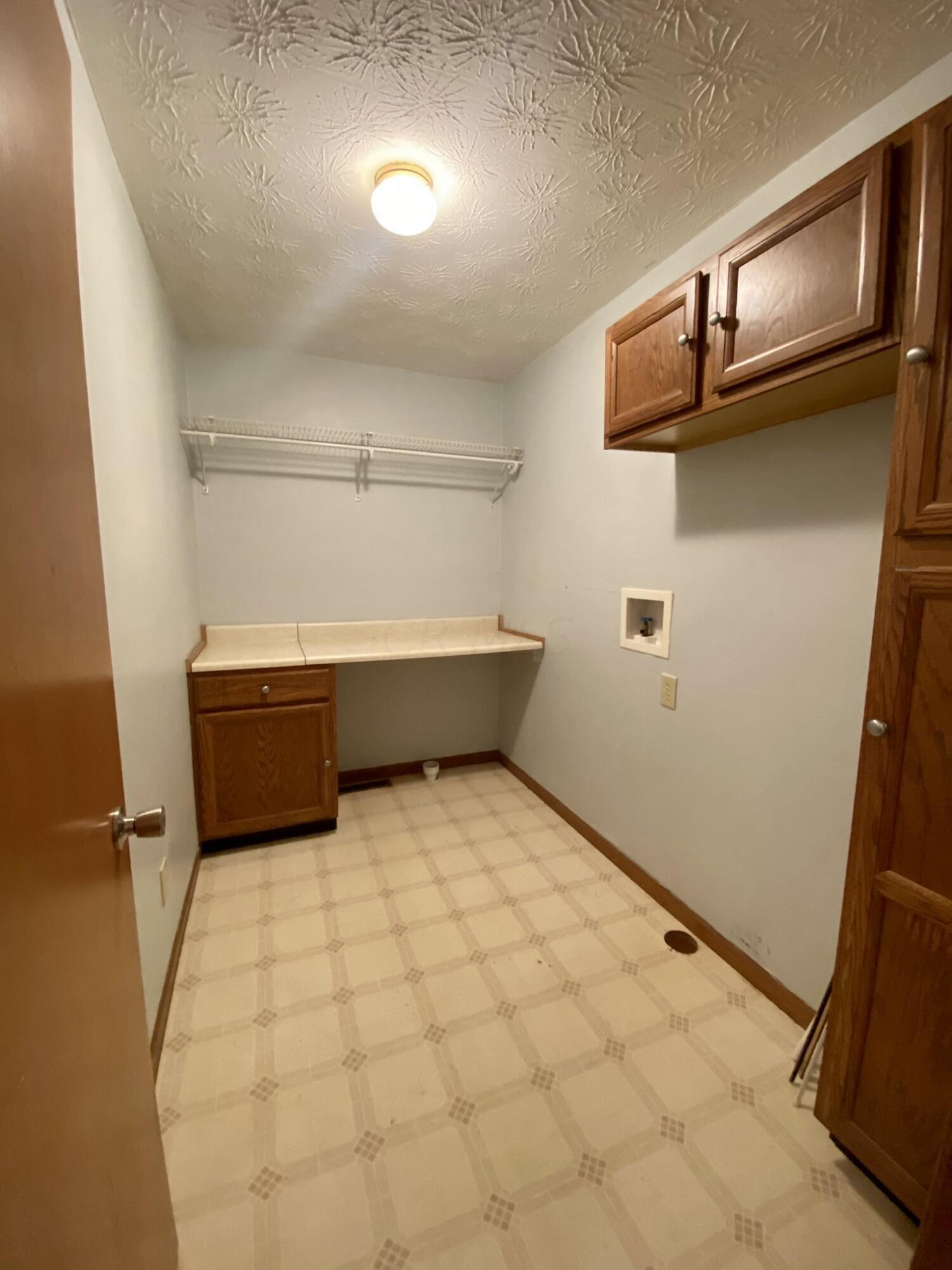 8441 Dunham Road Mount Vernon, OH 43050 - Photo 11 of 23