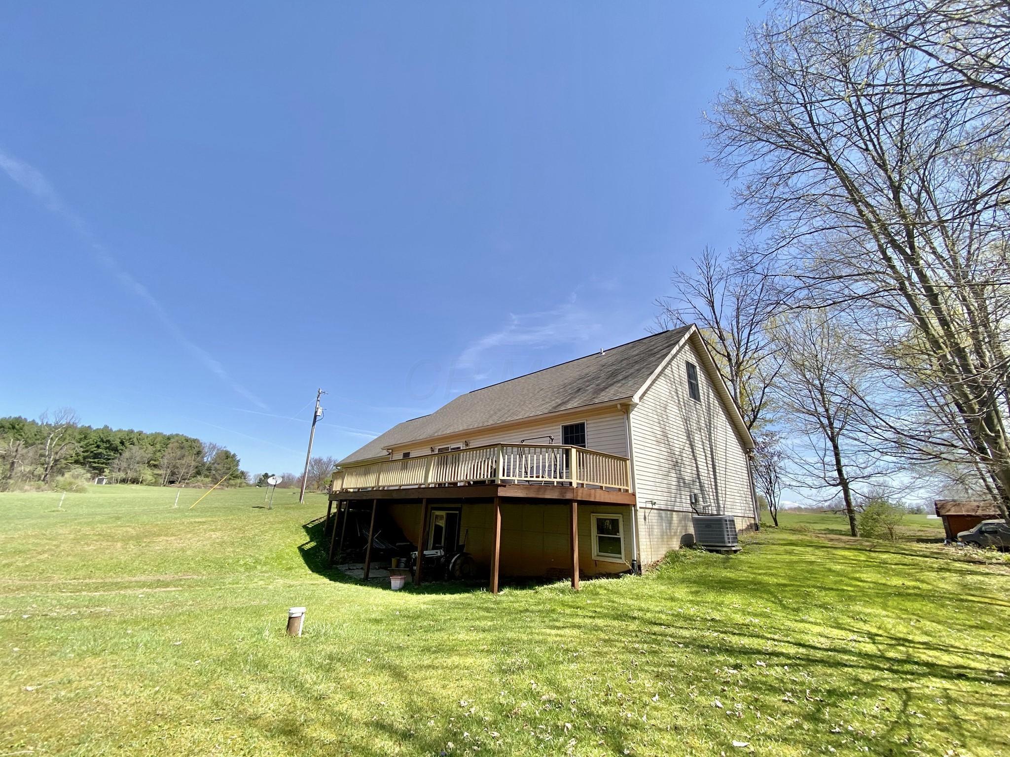 8441 Dunham Road Mount Vernon, OH 43050 - Photo 13 of 23