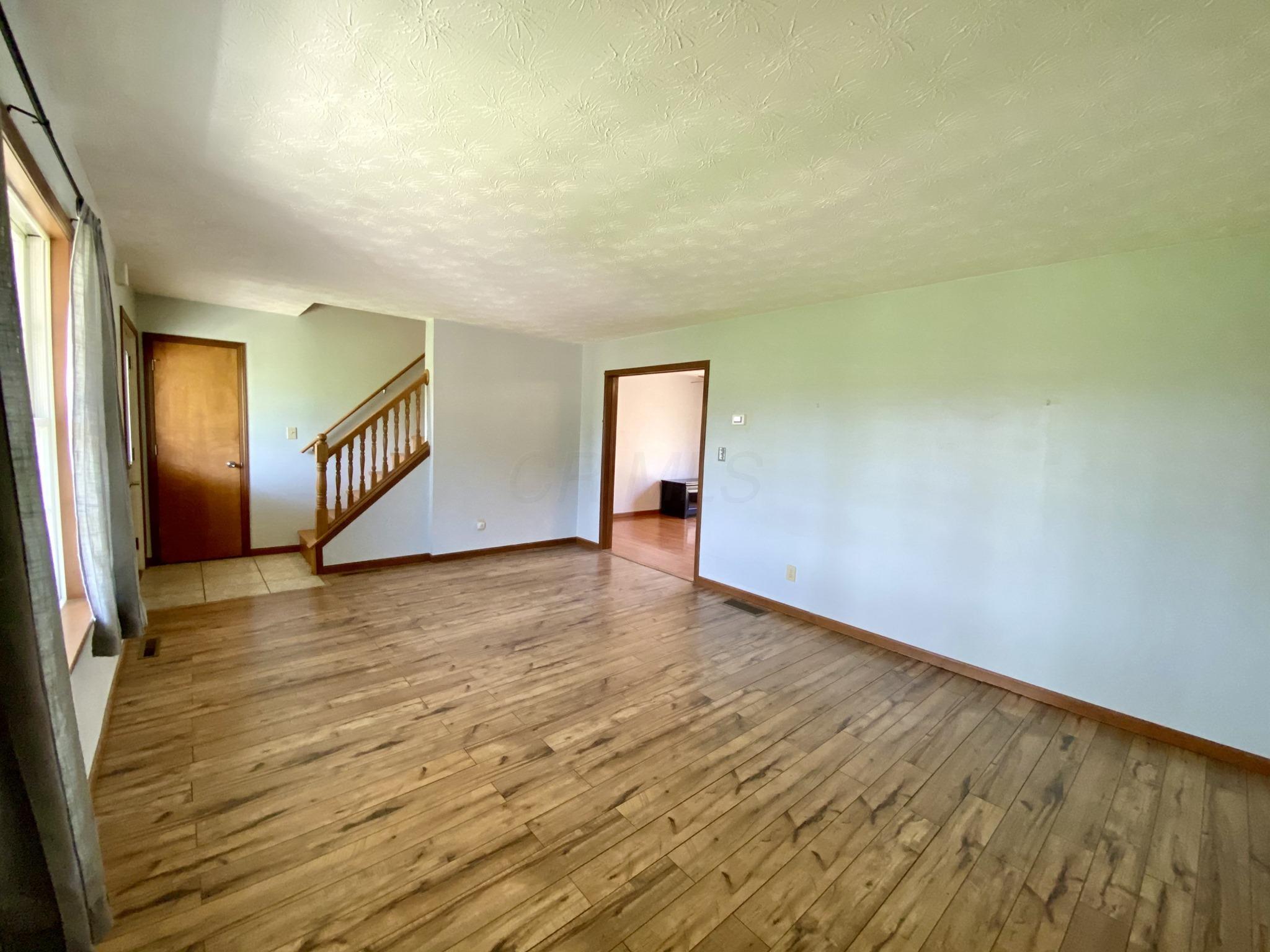8441 Dunham Road Mount Vernon, OH 43050 - Photo 6 of 23