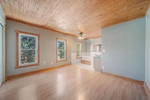 $279,900 | 2903 Wilgus Avenue, Sheboygan, WI 53081