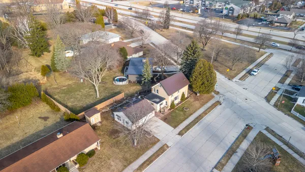 $279,900 | 2903 Wilgus Avenue, Sheboygan, WI 53081