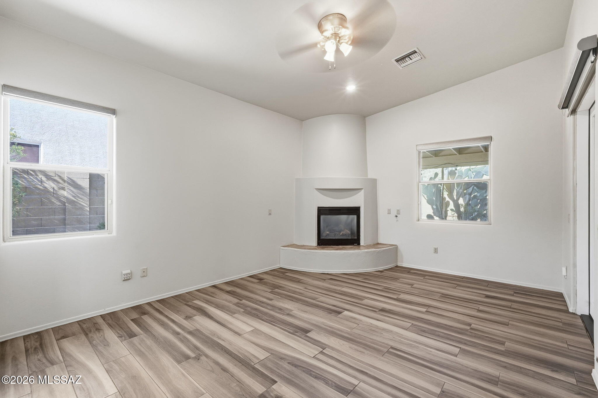 10783 South Heart Break Ridge Place Vail, AZ 85641 - Photo 17 of 36 Primary Suite