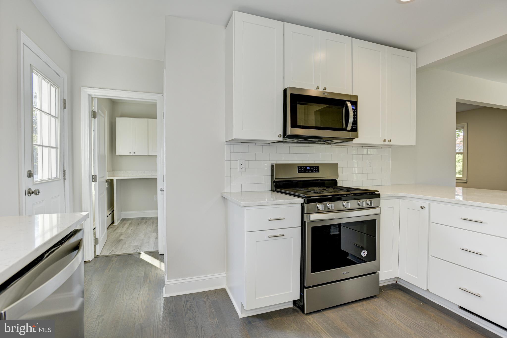 801 Quincy Road Baltimore, MD 21286 - Photo 14 of 52 Laundry room off kitchen.
