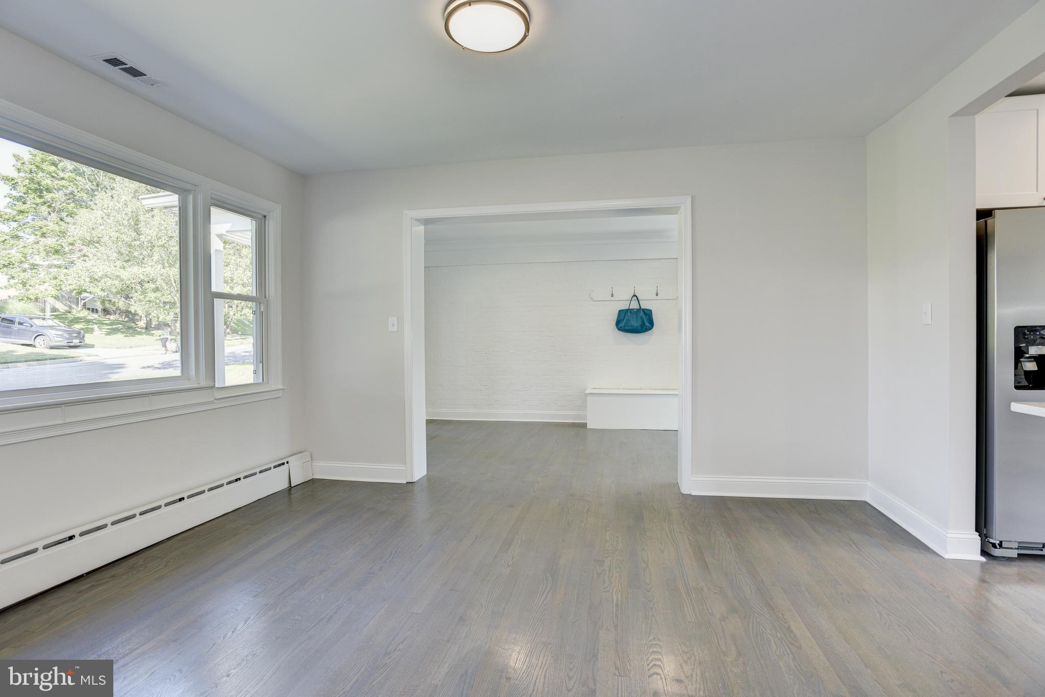 801 Quincy Road Baltimore, MD 21286 - Photo 8 of 52 Large dining area