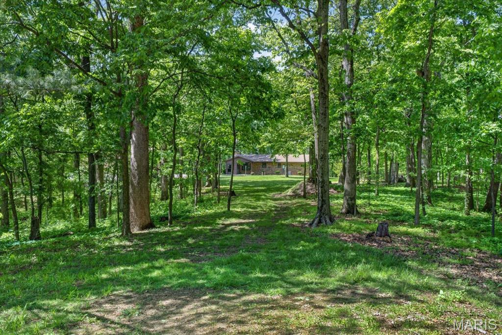 1565 Centerville Road Columbia, IL 62236 - Photo 1 of 66 Gallery Image 1