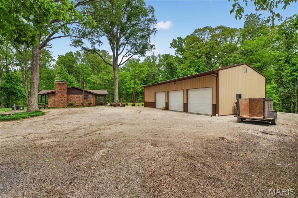 1565 Centerville Road Columbia, IL 62236 - Photo 2 of 66 Gallery Image 2