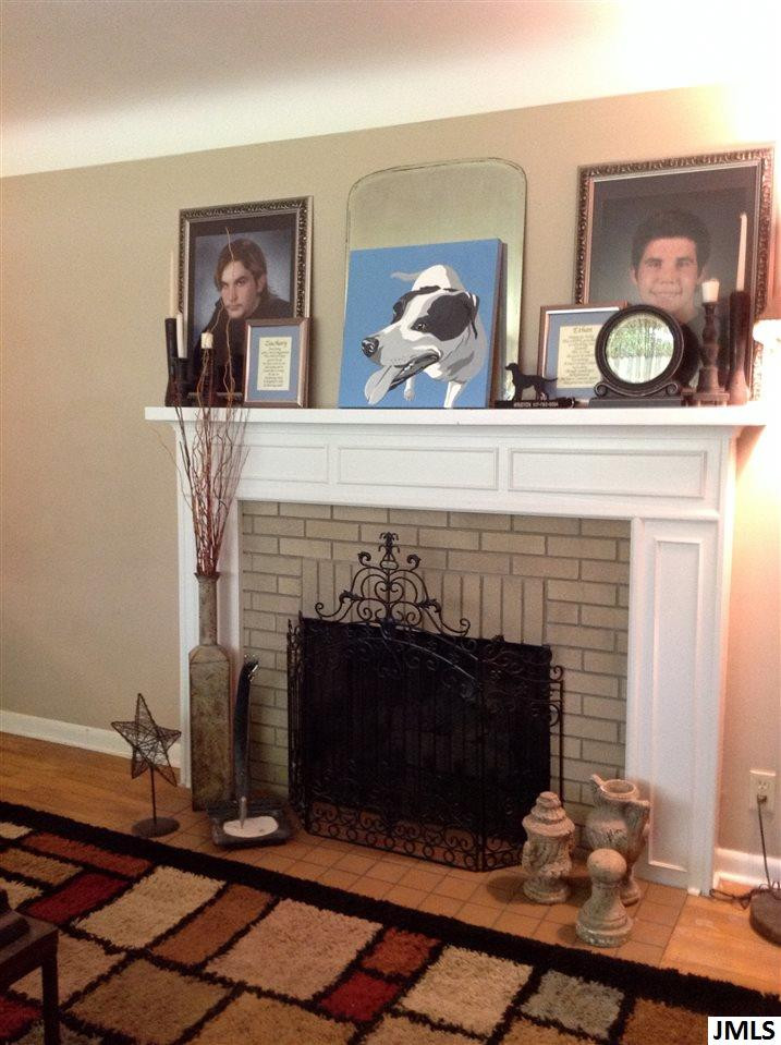 1660 West Mardee Road Jackson, MI 49203 - Photo 6 of 24 Photo 7