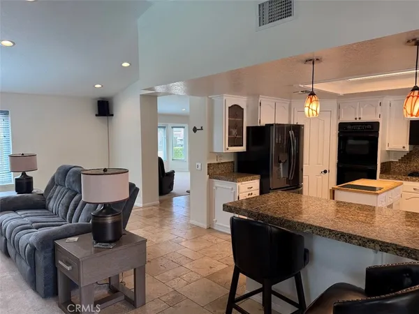 $579,999 | 1703 West Avenue K12, Lancaster, CA 93534