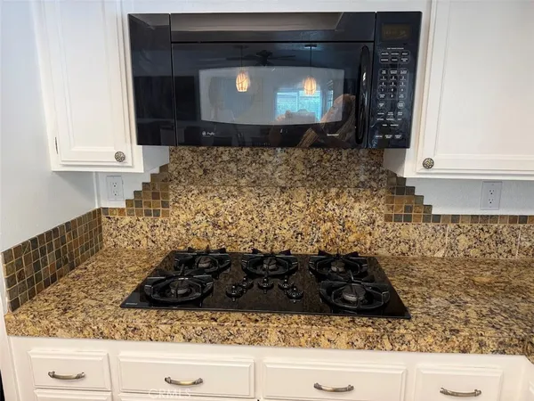 $579,999 | 1703 West Avenue K12, Lancaster, CA 93534