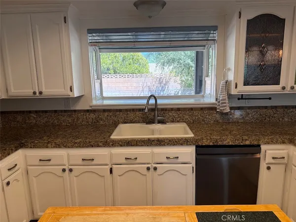 $579,999 | 1703 West Avenue K12, Lancaster, CA 93534