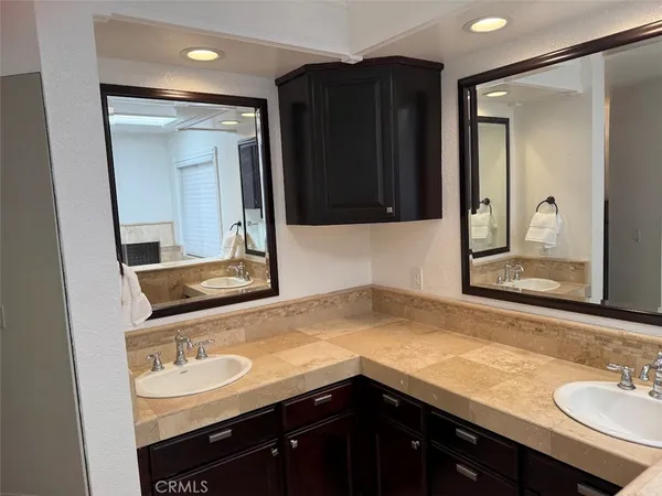 $579,999 | 1703 West Avenue K12, Lancaster, CA 93534