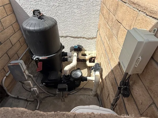 $579,999 | 1703 West Avenue K12, Lancaster, CA 93534