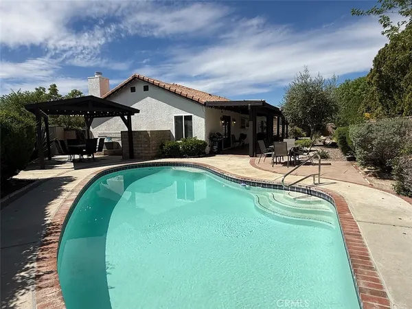 $579,999 | 1703 West Avenue K12, Lancaster, CA 93534