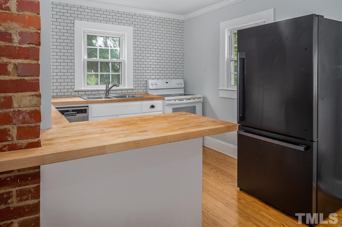 5932 Church Road Graham, NC 27253 - Photo 6 of 36 Gallery Image 6