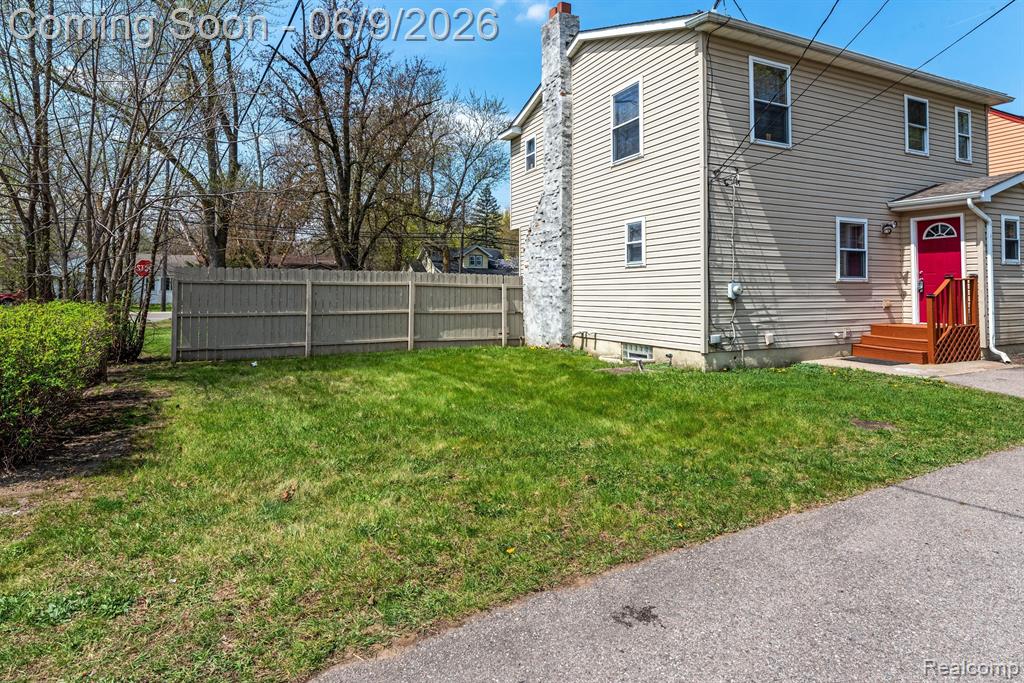 3260 Sashabaw Road Waterford, MI 48329 - Photo 8 of 34