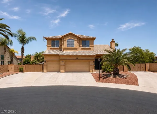 $749,900 | 7470 Laughing Brook Court, Las Vegas, NV 89131