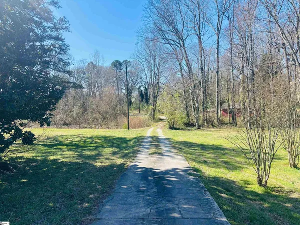 $1,125,000 | 205 Cambridge Drive, Clemson, SC 29631