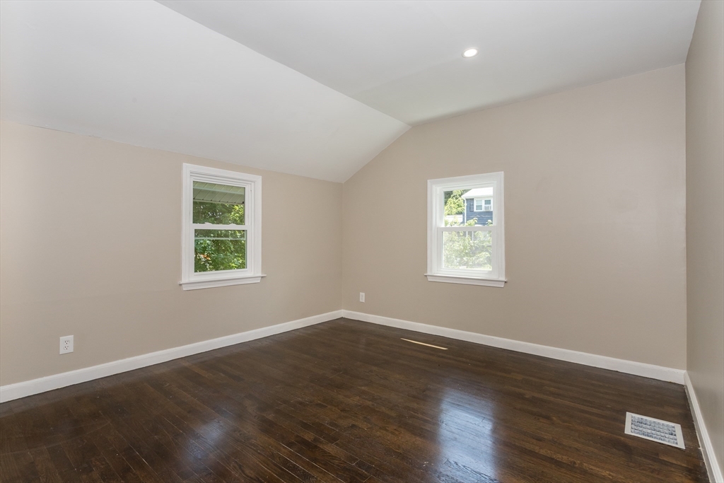 9 Hammond Road Natick, MA 01760 - Photo 13 of 22 Gallery Image 13
