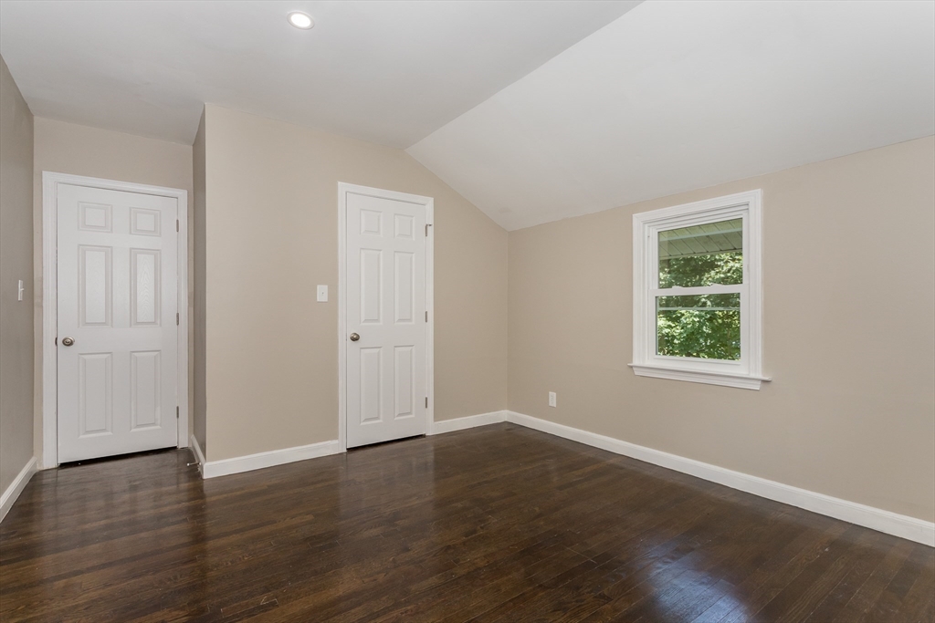 9 Hammond Road Natick, MA 01760 - Photo 14 of 22 Gallery Image 14