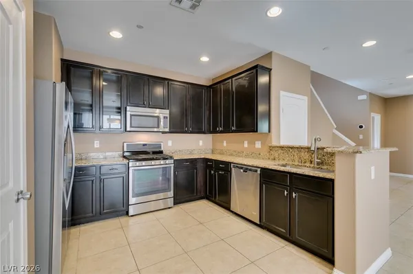 $2,165 | 3118 Biccari Avenue, Henderson, NV 89044