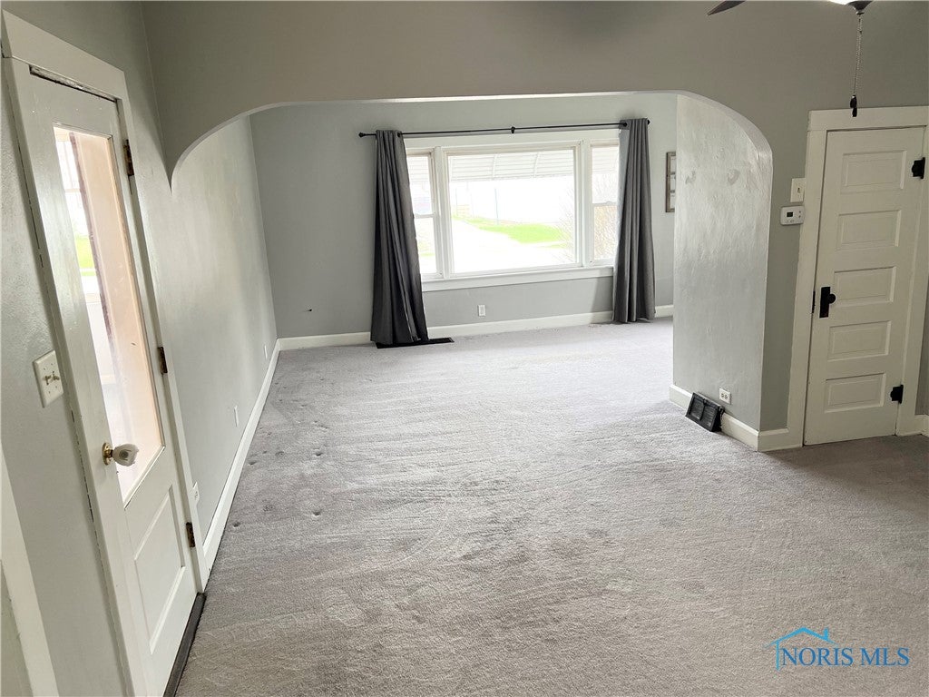 926 Warren Street Defiance, OH 43512 - Photo 6 of 18 Gallery Image 6