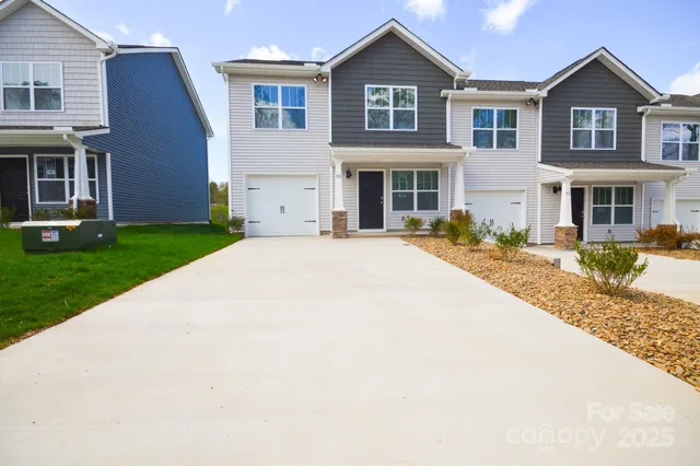 $315,860 | 51 Cain Holw Way, Asheville, NC 28806