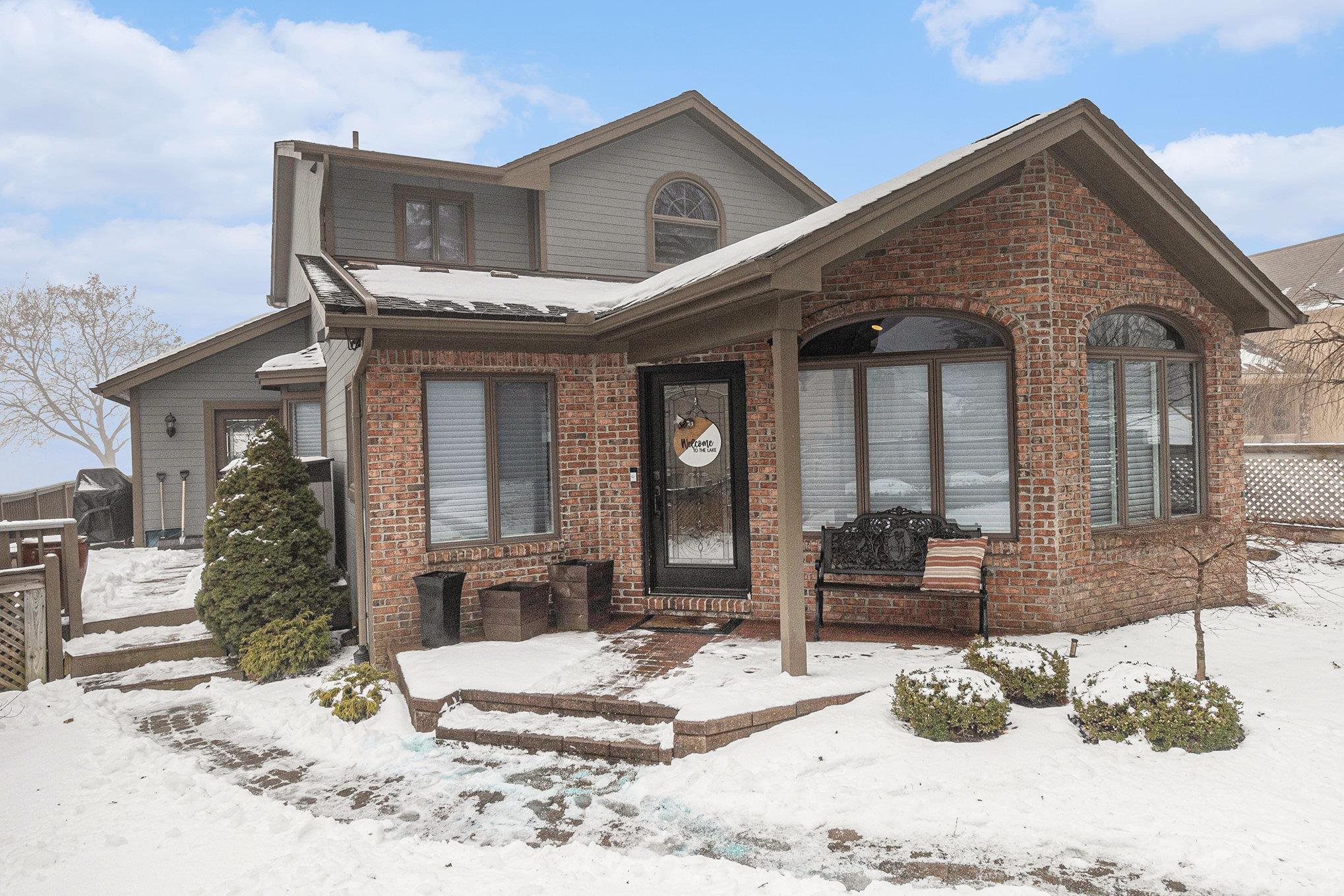 3543 Mann Road Clarkston, MI 48346 - Photo 6 of 39 1930580-357e3ef9-4be4-4336-aee6-754cd003403e.JPG