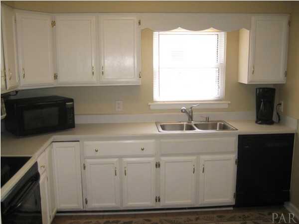 8823 Burning Tree Road Pensacola, FL 32514 - Photo 11 of 14 Kitchen Sink & Window