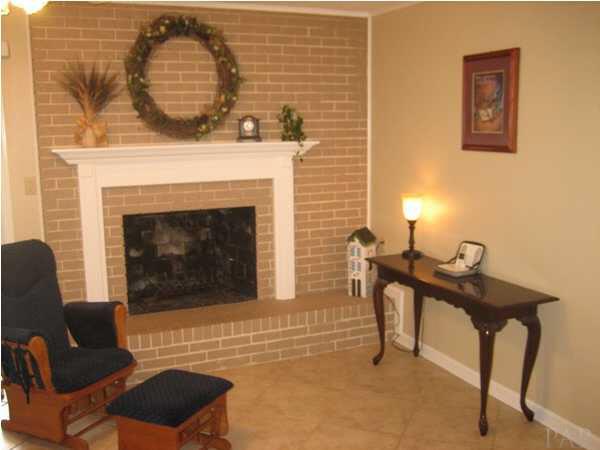 Living Room w/Fireplace