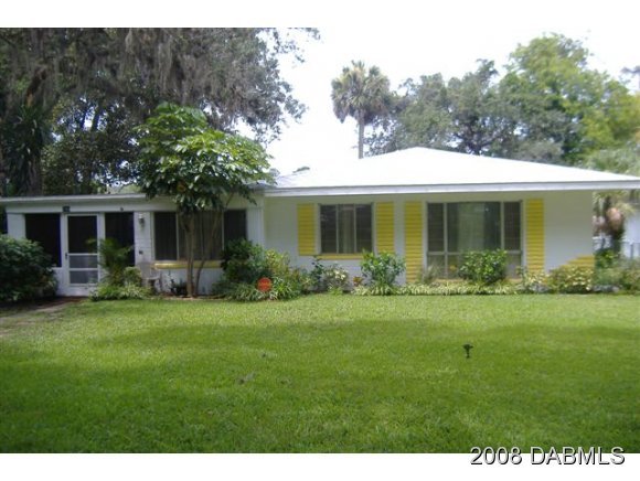 744 South Ridgewood Avenue Ormond Beach, FL 32174 - Photo 1 of 12 Primary Photo