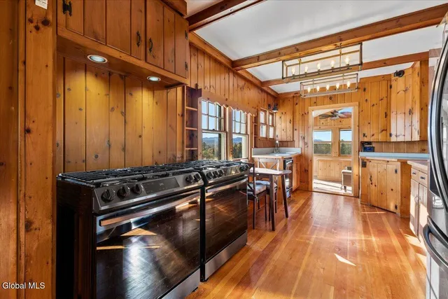 $325,000 | 387 Chamberlain Road, Indian Lake, NY 12842