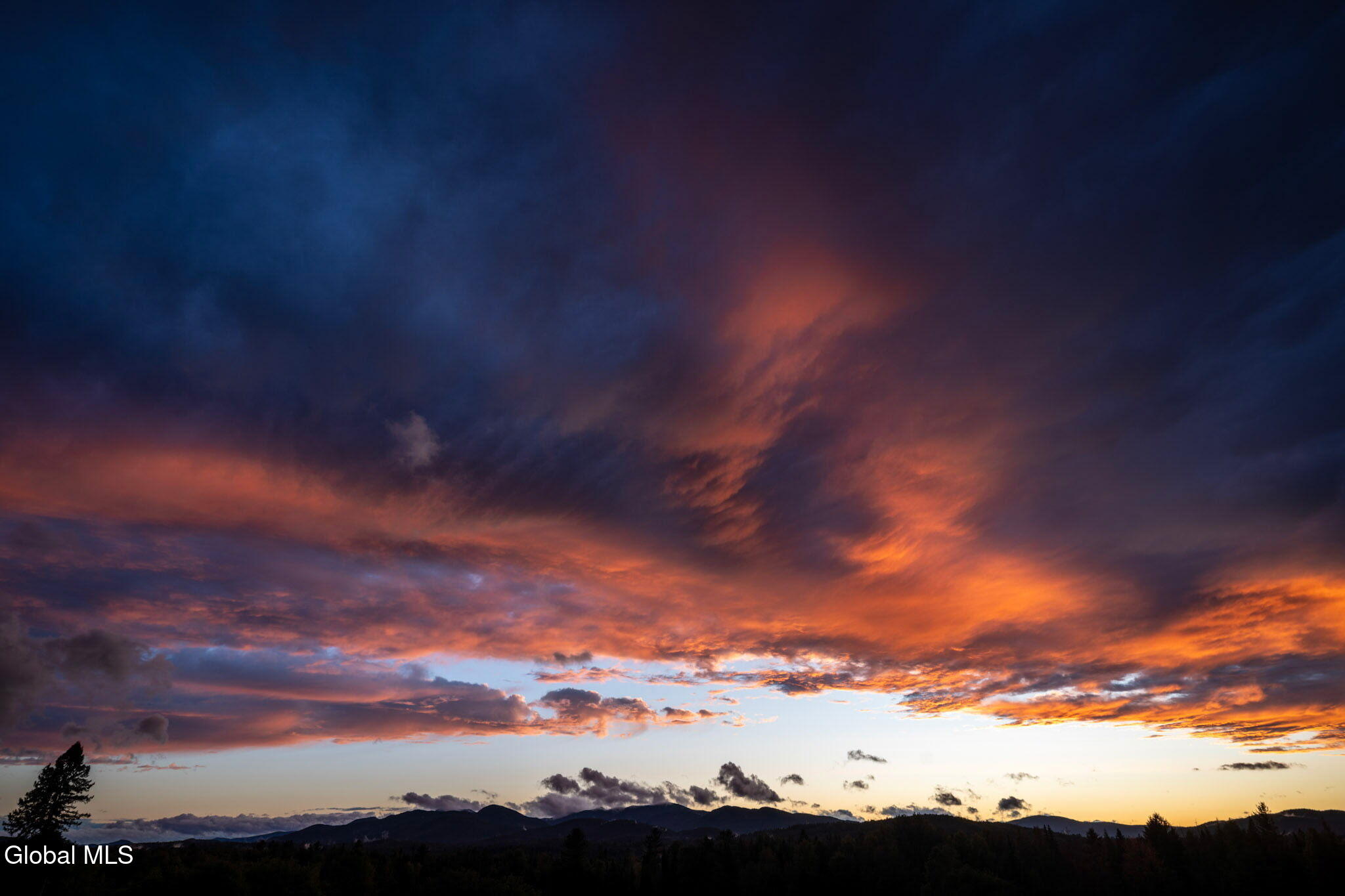 387 Chamberlain Road Indian Lake, NY 12842 - Photo 20 of 52 1328866078256539958