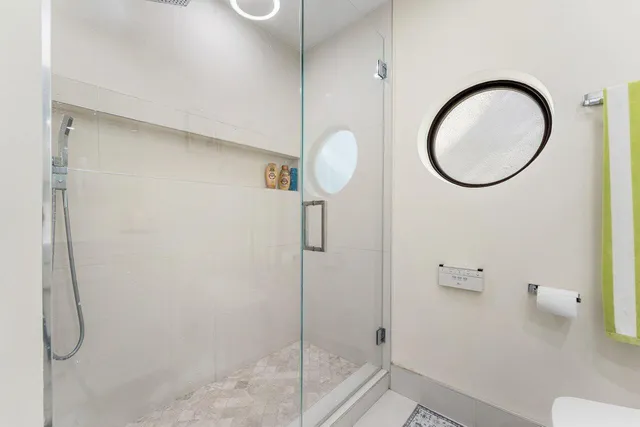 $1,300,000 | 23419 Mirabella Circle South, Boca Raton, FL 33433