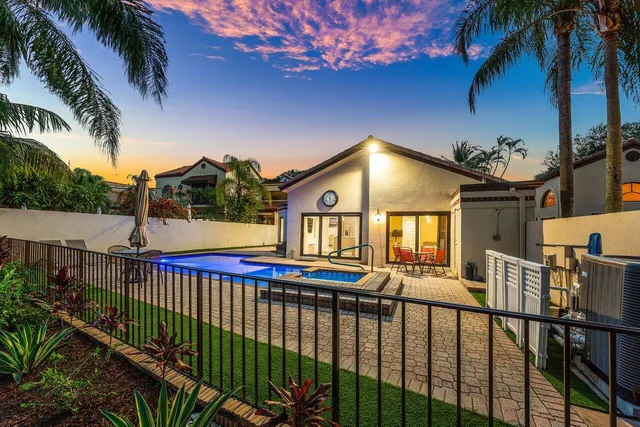 $1,300,000 | 23419 Mirabella Circle South, Boca Raton, FL 33433