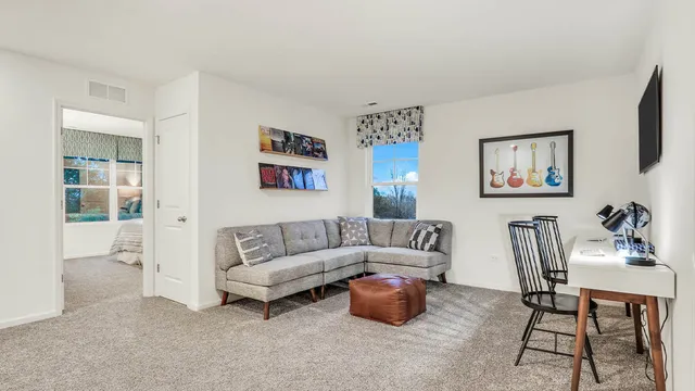 $549,990 | 10026 Edgebrook Lane, Huntley, IL 60142