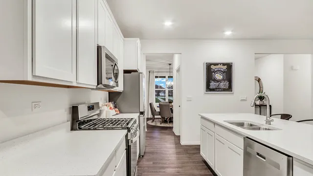 $549,990 | 10026 Edgebrook Lane, Huntley, IL 60142