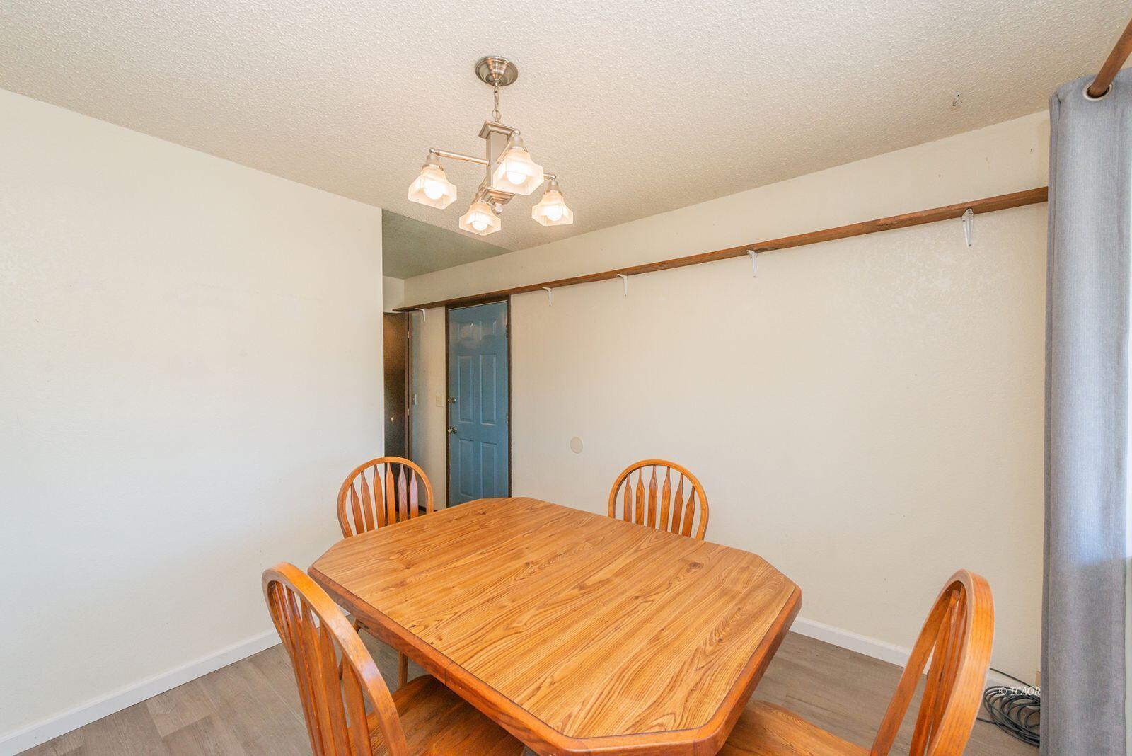 10 2nd Avenue Lewiston, CA 96052 - Photo 15 of 41 a view of a dining room with furniture
