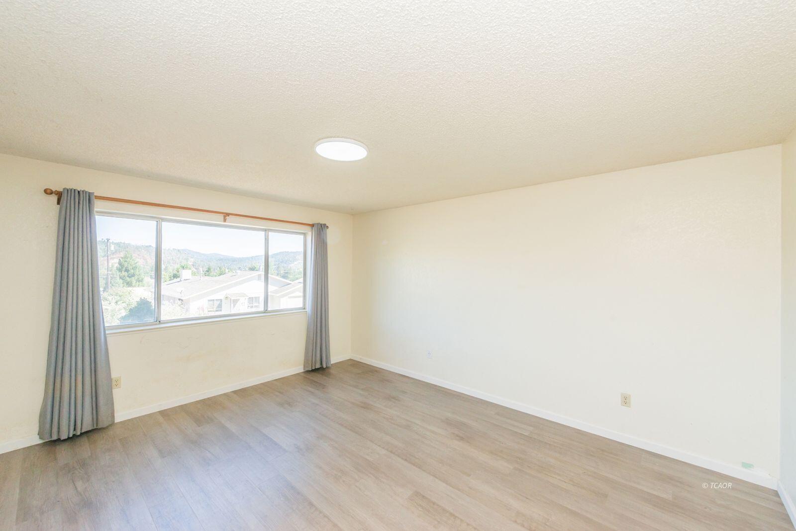 10 2nd Avenue Lewiston, CA 96052 - Photo 10 of 41 07_2111656_lg