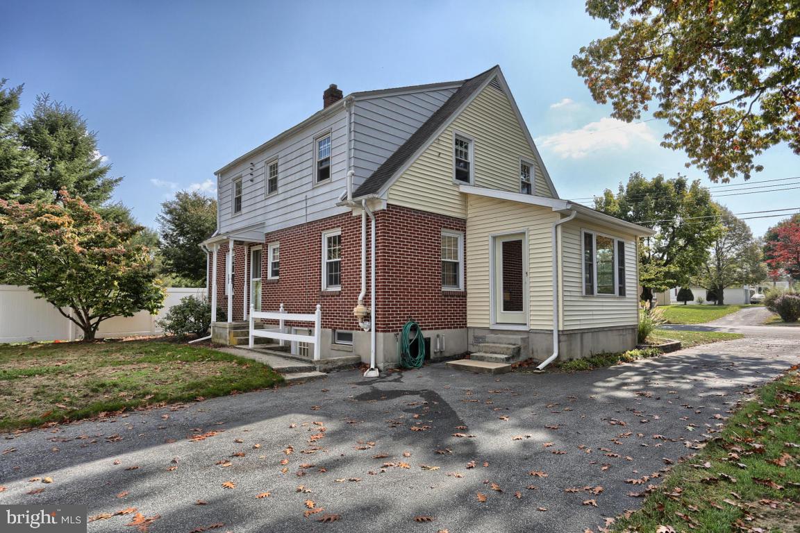 23 Ridge Avenue Lebanon, PA 17042 - Photo 21 of 24 Gallery Image 21