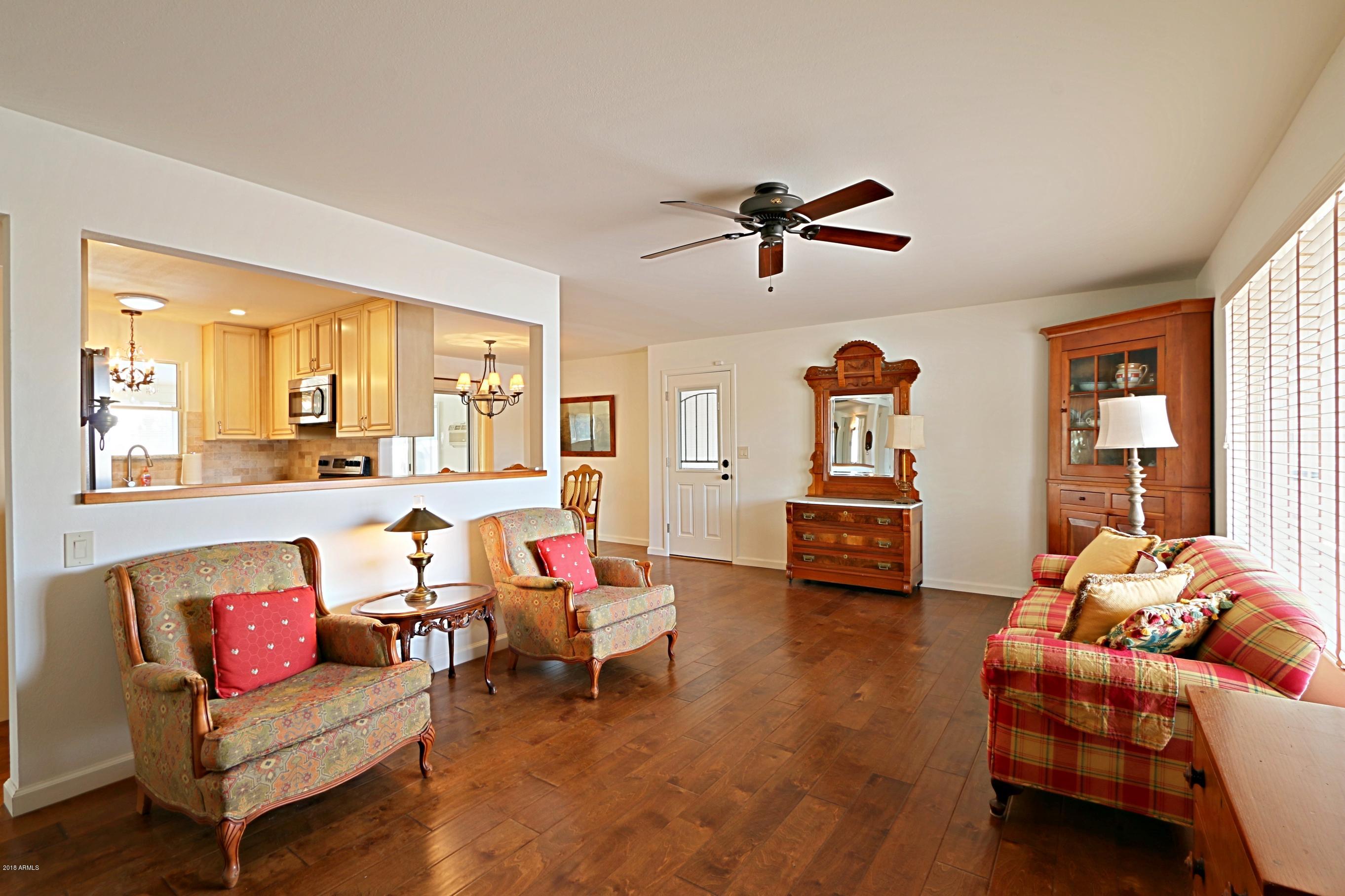 5311 East Decatur Street Mesa, AZ 85205 - Photo 3 of 23 Greatroom 1